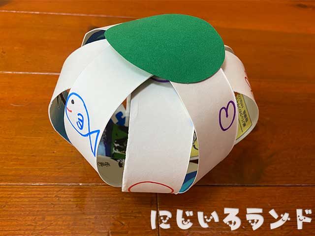 牛乳パックでボール遊び「ポンポン牛乳パックボール」廃材＆100円ショップの材料で作る手作りおもちゃ